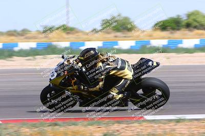 media/Apr-30-2023-CRA (Sun) [[020fcf5d43]]/Race 11-600 Expert Superbike/